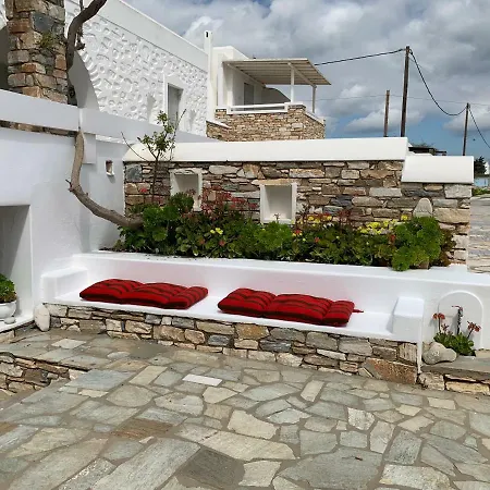 Cycladic In Holiday home *